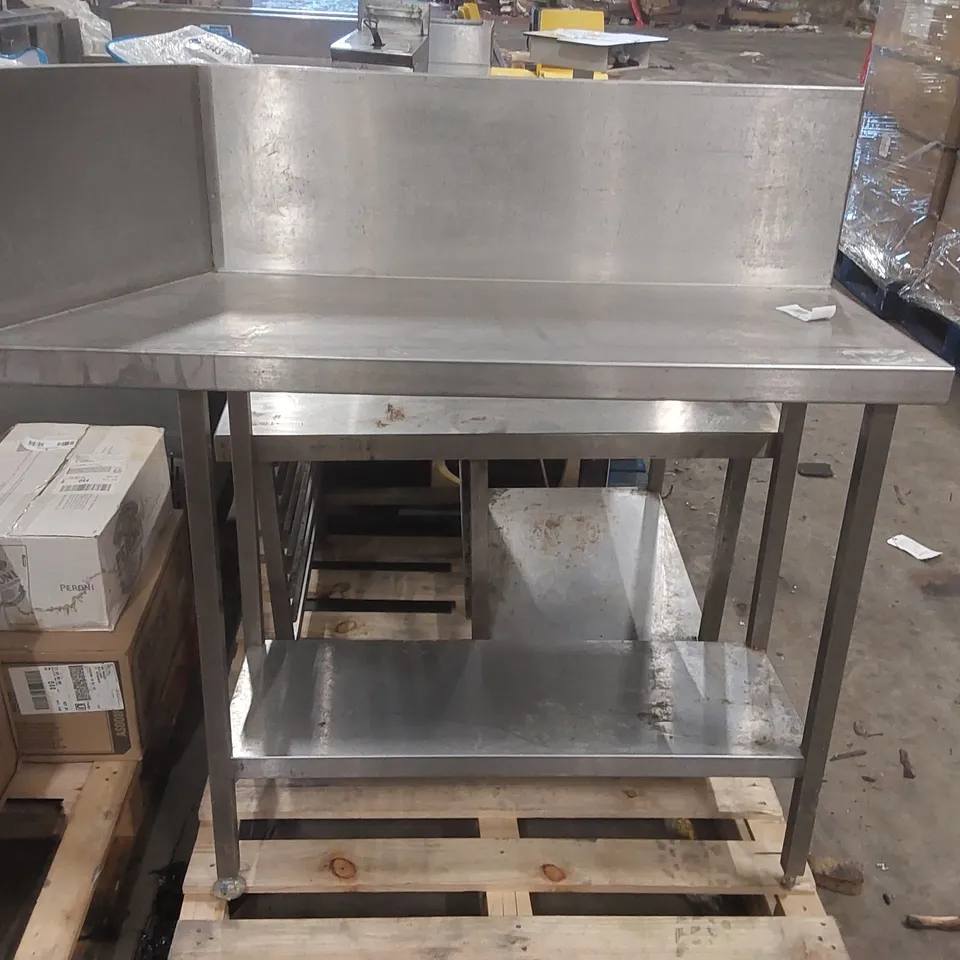 COMMERCIAL STAINLESS STEEL KITCHEN TABLES