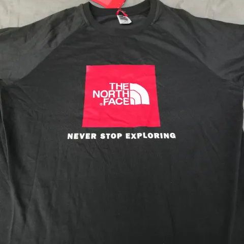 THE NORTH FACE T-SHIRT – SIZE M