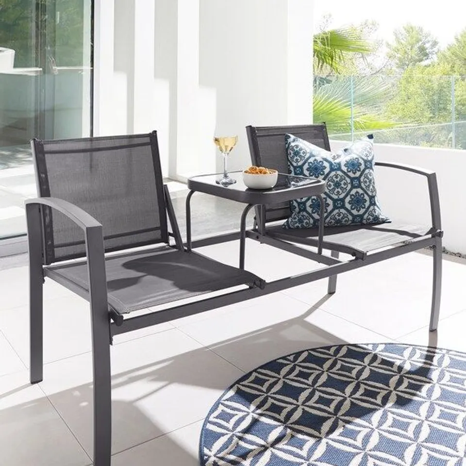 BOXED PORTO LOVE SEAT