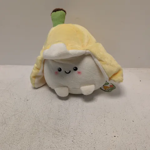 BAZUUYU - PLUSH TOY CHARACTER WITH YELLOW HOODED SHELL, WHITE BODY, ATTACHED TAG (THE SWEETEST LIFE HACK)
