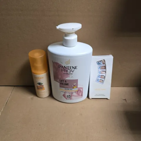 APPROXIMATELY 15 ASSORTED HEALTH & BEAUTY PRODUCTS TO INCLUDE FALSE NAILS, PANTENE PRO-V LIFT & VOLUME, NALA'S KIDS DETANGLER ETC - COLLECTION ONLY