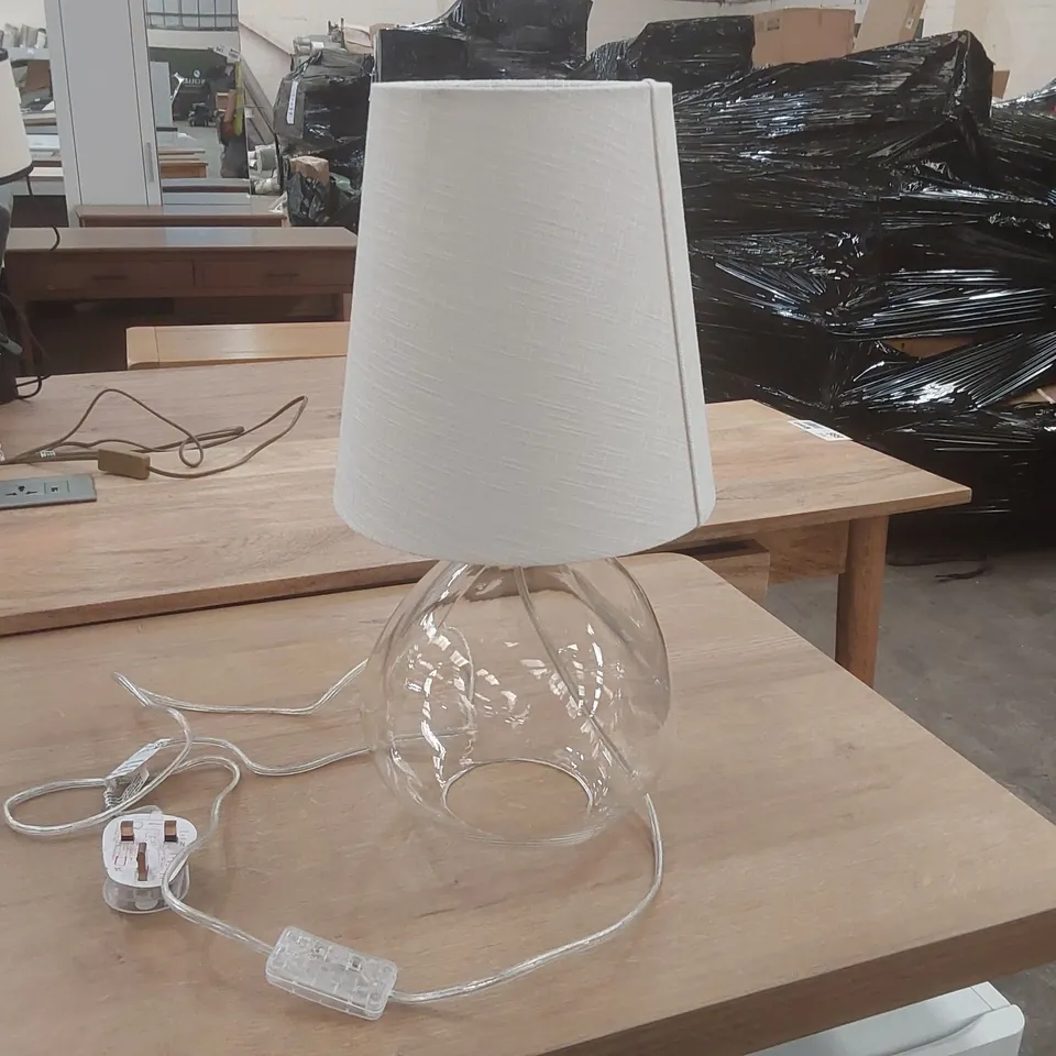 DESIGNER GLASS BASE TABLE LAMP