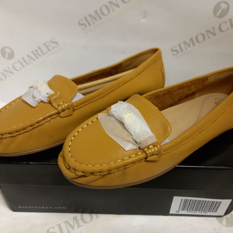 BRAND NEW DUNE GEORGIAS SNAFFLE TRIM TAN LOAFERS SIZE 6