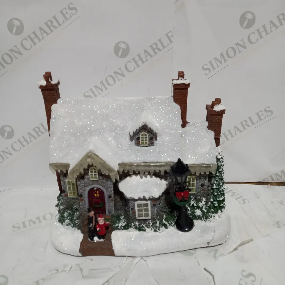27CM LED CHRISTMAS HOUSE RRP £29.99
