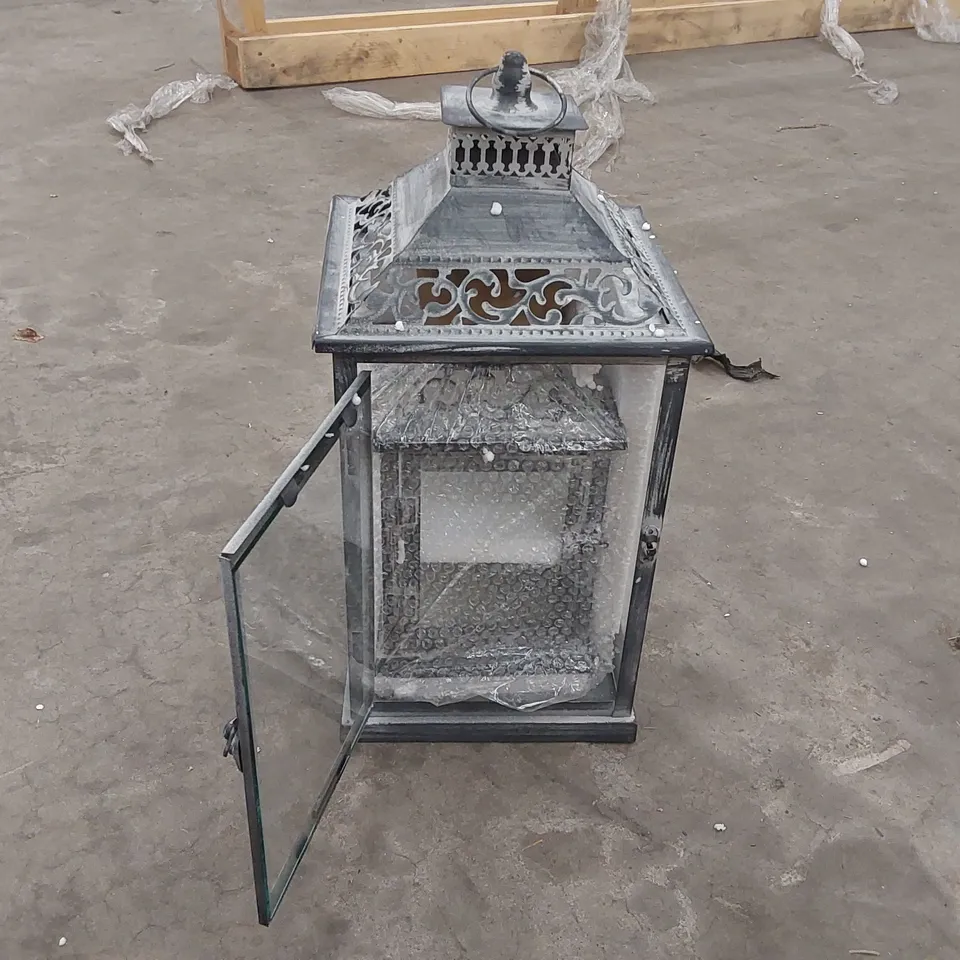 BOXED METAL LANTERN SET (1 BOX)