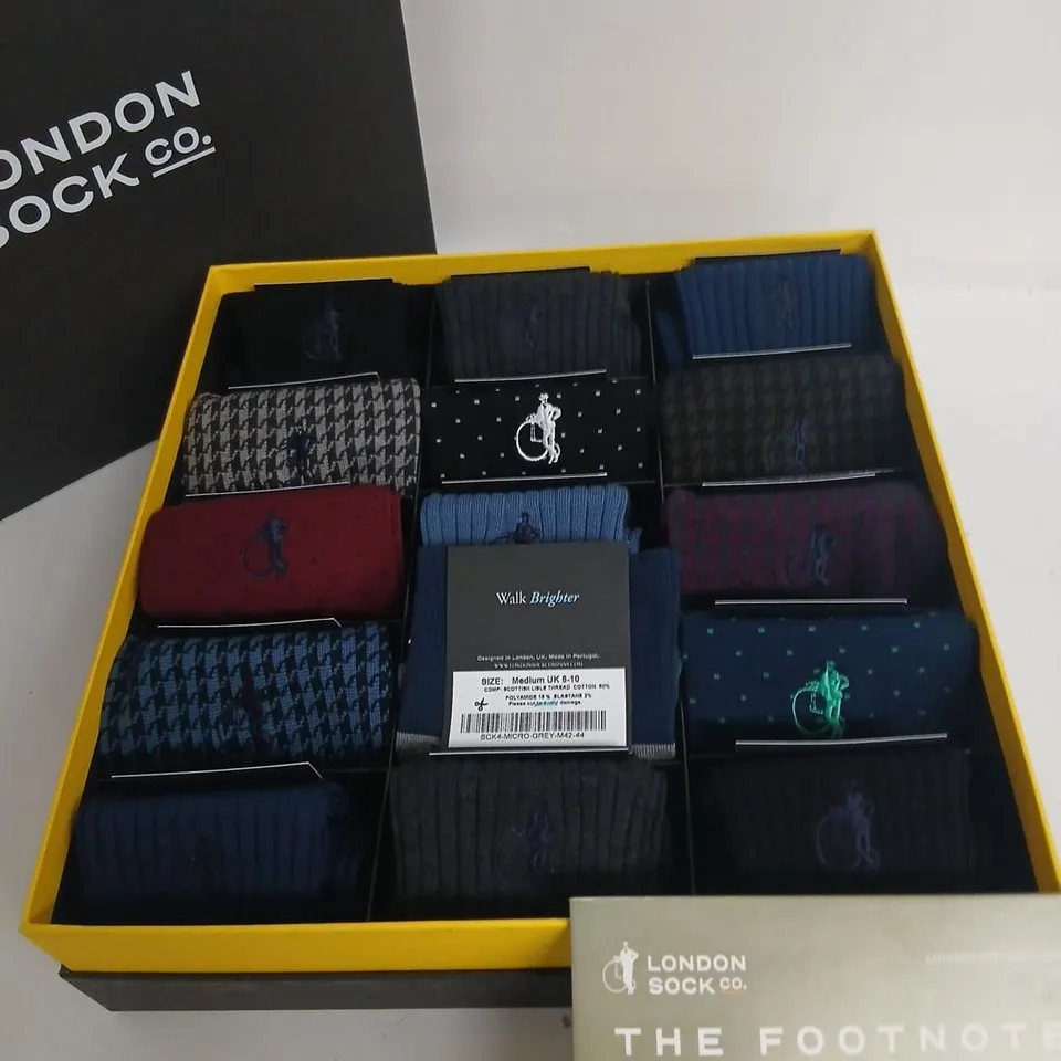 LONDON SOCK CO. THE FOOTNOTES GIFT BOX – ASSORTED MEN'S SOCKS PACK OF 15(UK 8-10)