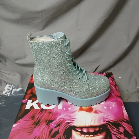 KOI PLATFORM BLUE GLITTER BOOTS BOXED SIZE 3