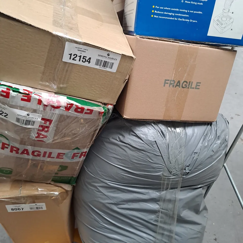 ASSORTMENT OF APPROXIMATELY 10 HOUSEHOLD ITEMS TO INCLUDE KAYMAN YOGA MAT, ALCA 24" VEHICLE WIPER BLADES, ETC - COLLECTION ONLY