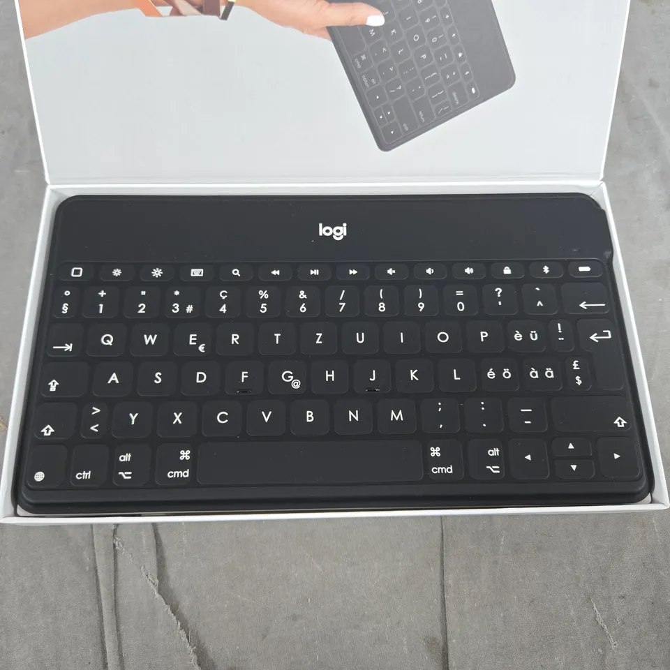 LOGITECH KEYS-TO-GO BLUETOOTH KEYBOARD