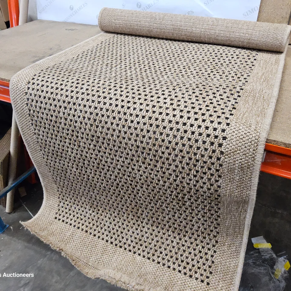 MIRAGE AREA RUG 2'6" × 7'