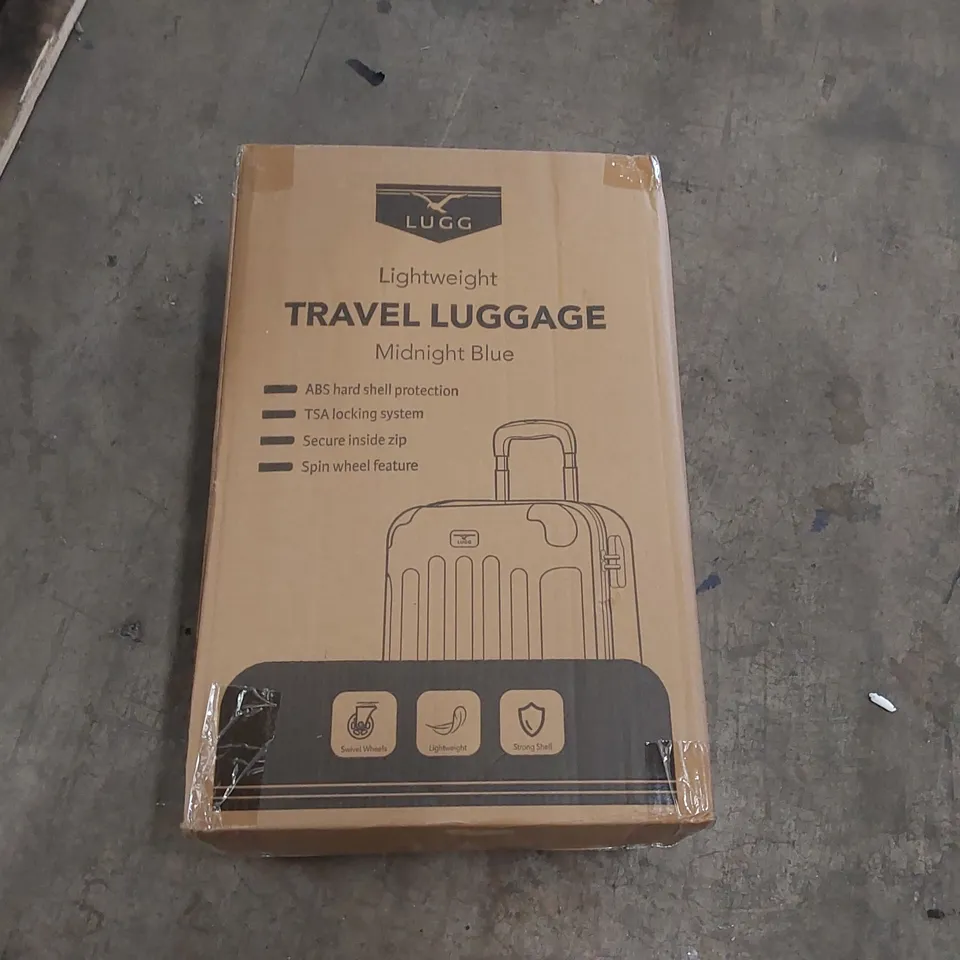 BOXED LUGG LIGHTWEIGHT TRAVEL SUITCASE 