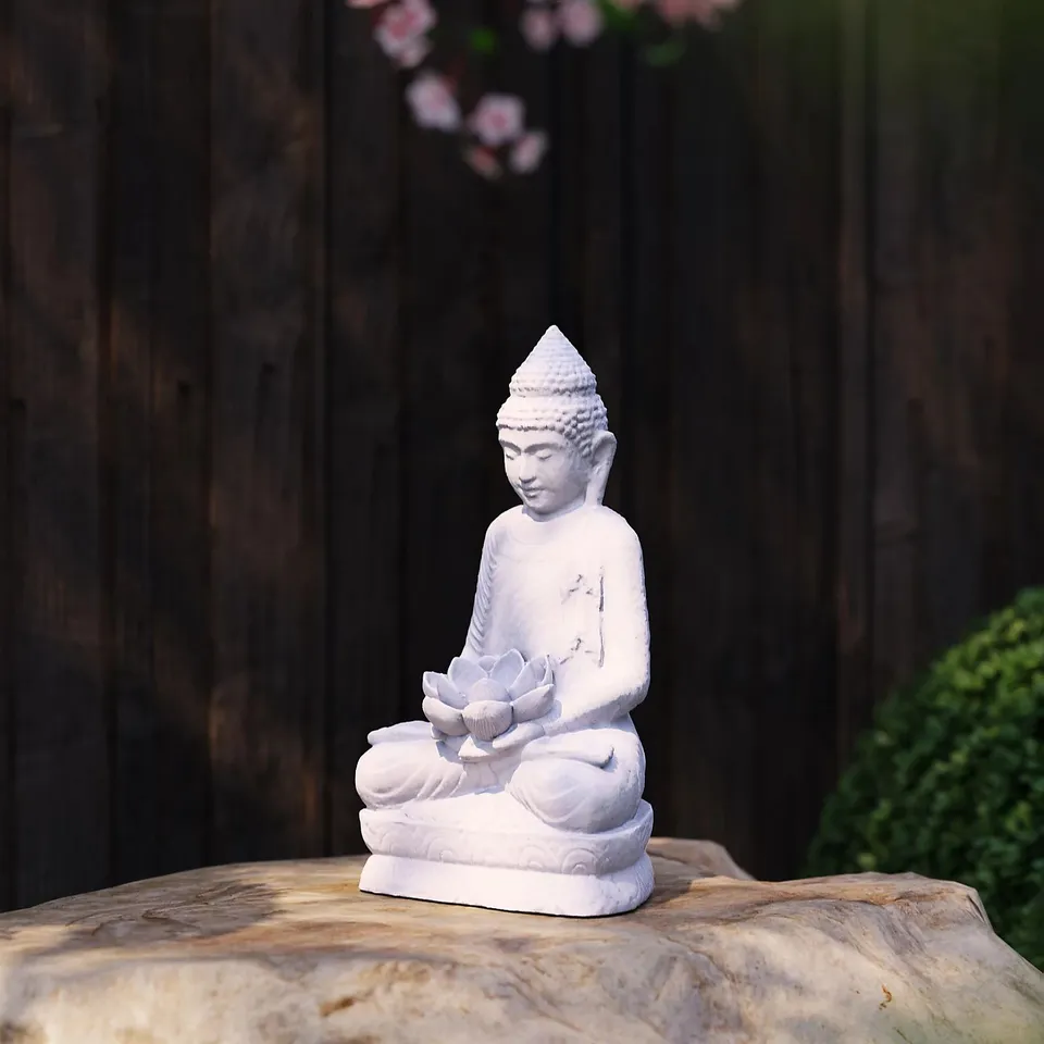 GARDEN REFLECTIONS BUDDHA WITH LOTUS FLOWER