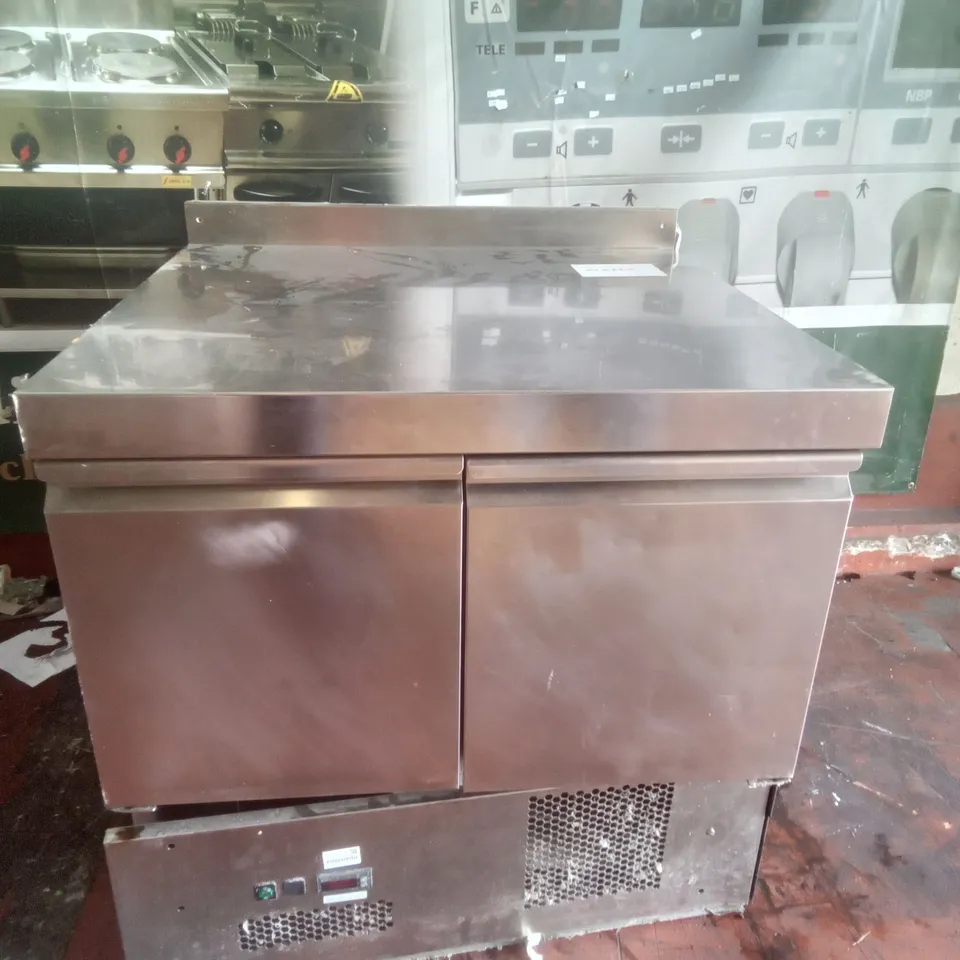 2 DRAWER CHILLER WITH WORKSPACE 