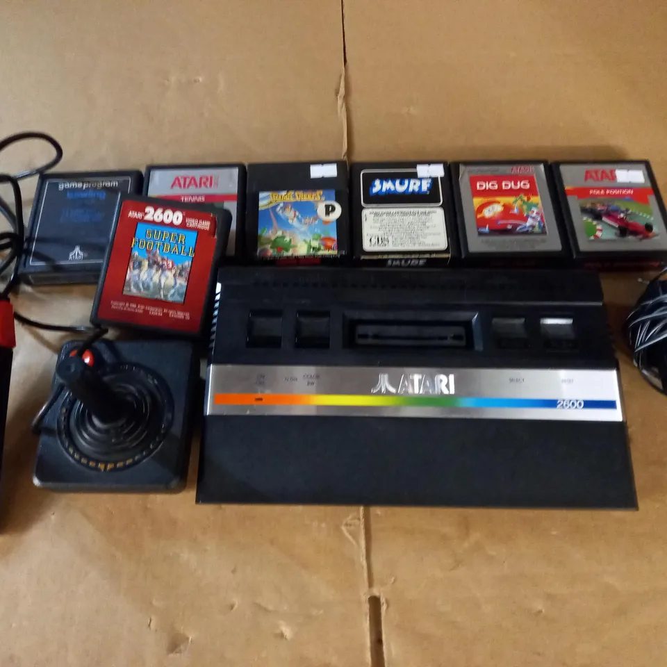 UNBOXED ATARI 2600 RETRO GAMES CONSOLE WITH 7 GAMES 