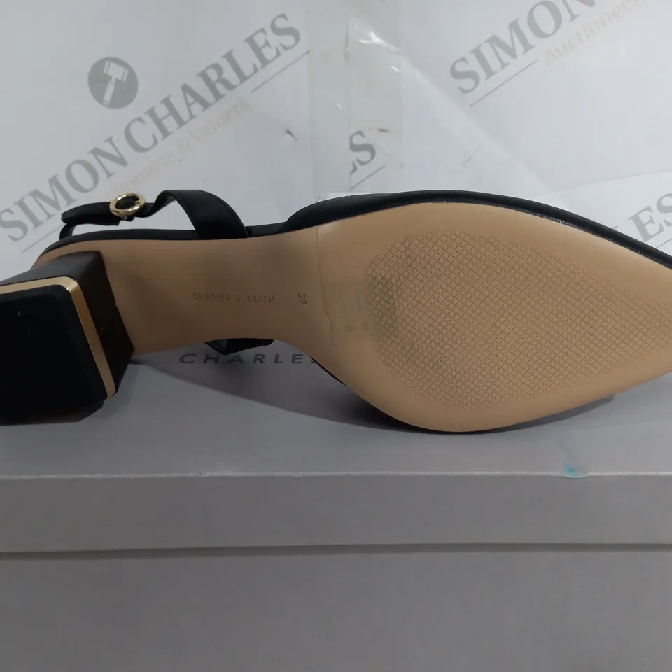 BOXED CHARLES & KEITH CK1-60920241 PLATFORM BLACK OPEN TOE SHOE - SIZE 39