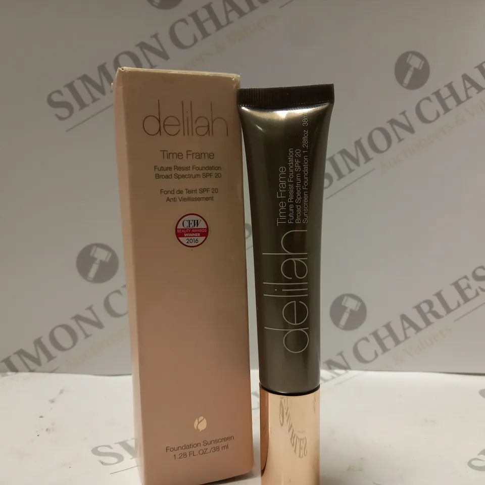 DELILAH FUTURE RESIST FOUNDATION SPF20 38ML #NUTMEG