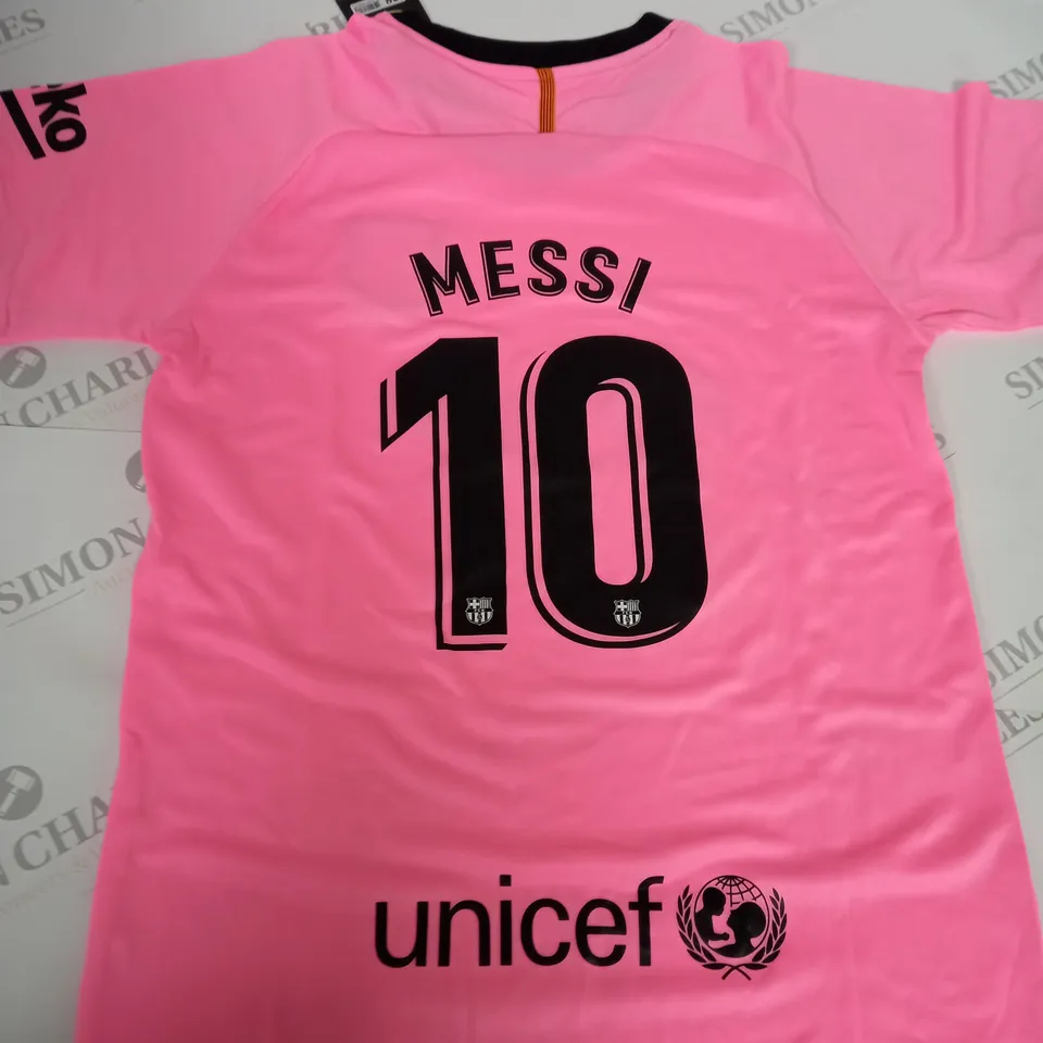 FC BARCELONA AWAY KIT WITH MESSI 10 SIZE 28