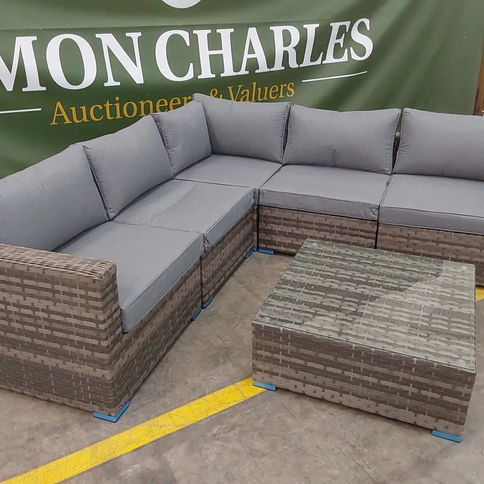 BRAND NEW MODULAR OUTDOOR RATTAN SOFA SET RRP £1195