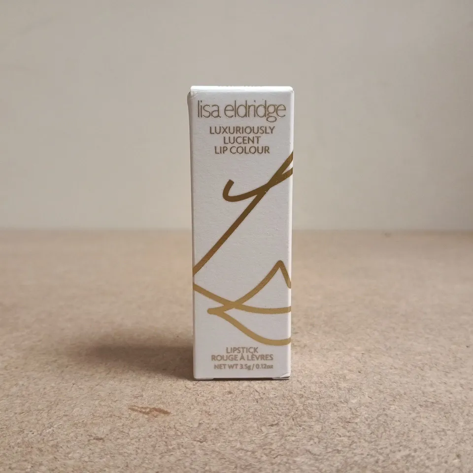 LISA ELRIDGE LUXURIOUSLY LUCENT LIP COLOUR - KITTEN MISCHIEF (3.5G)