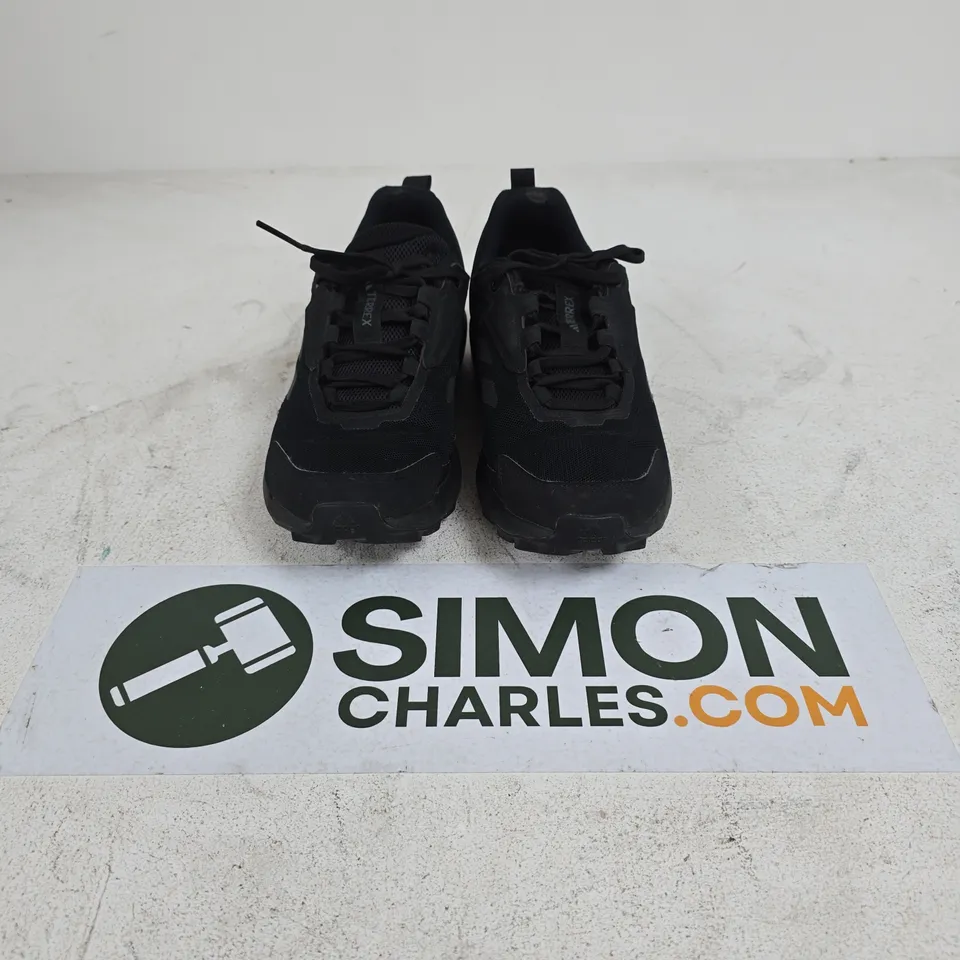 UNBOXED PAIR OF ADIDAS TERREX ANYLANDER HIKING SHOES IN BLACK - UK 5.5