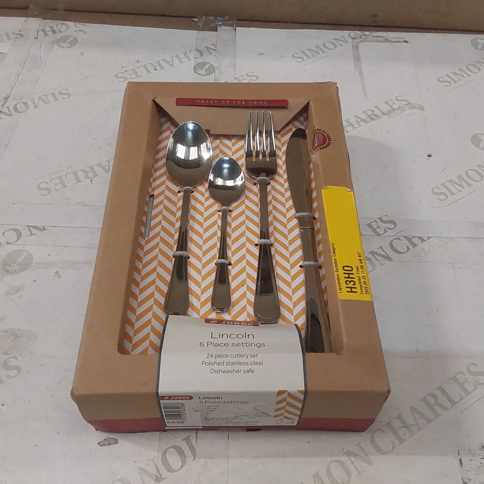 BOXED JUDGE APPROXIMATELY 24 PIECE STAINLESS STEEL CUTLERY SET, TABLE SETTING FOR 6