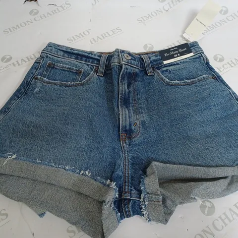 ABERCROMBIE & FITCH THE MOM SHORTS - 29/8