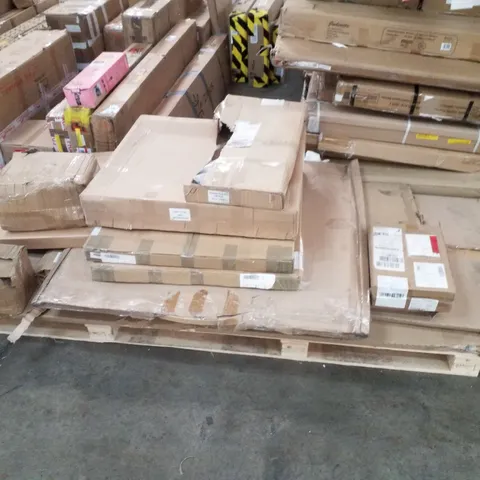 PALLET CONTAINING ASSORTED FLATPACK TABLE PARTS