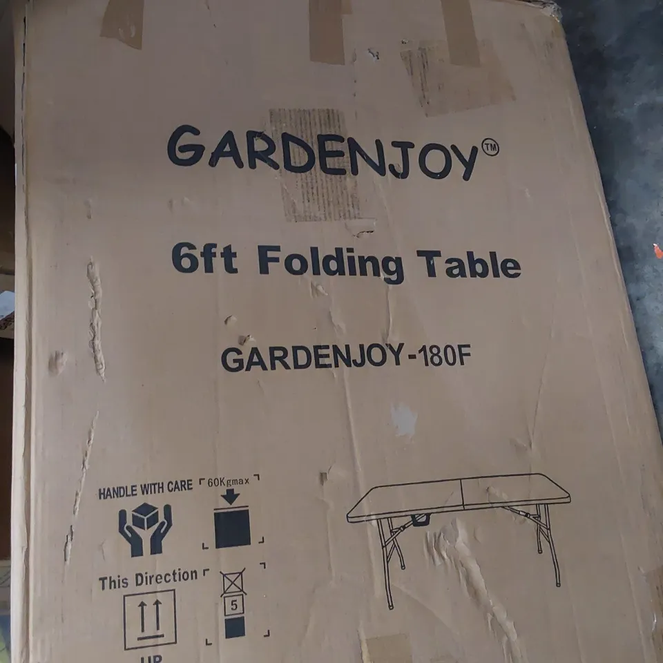 BOXED 6' FOLDING GARDEN TABLE