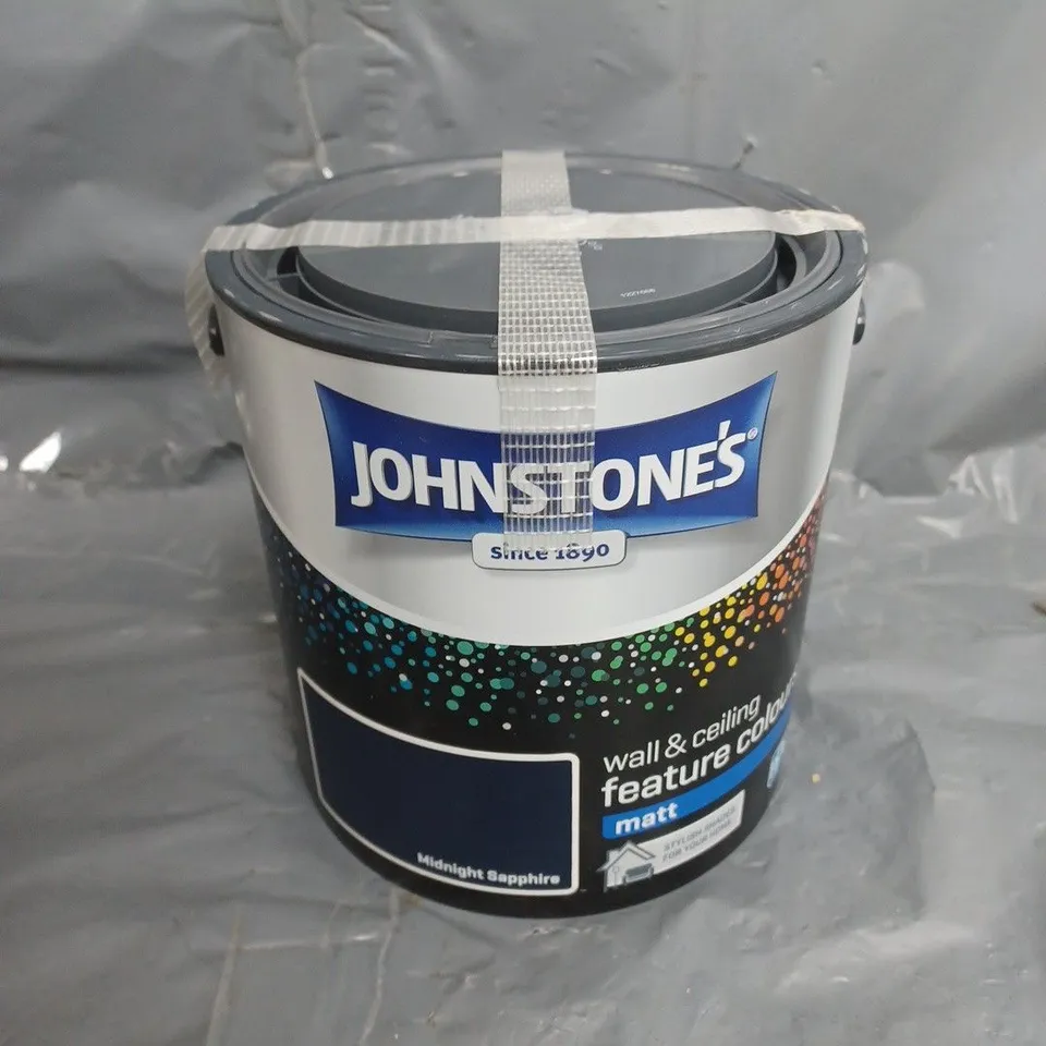 JOHNSTONES WALL & CEILING PAINT MATT IN MIDNIGHT SAPPHIRE (2.5L) - COLLECTION ONLY