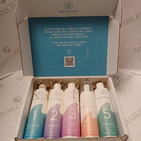 MERWAVE WAVY HAIR SET 
