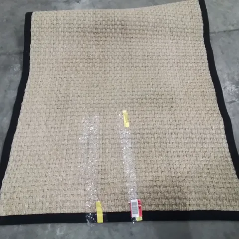 DELAPENA HOOKED NATURAL/BLACK AREA RUG