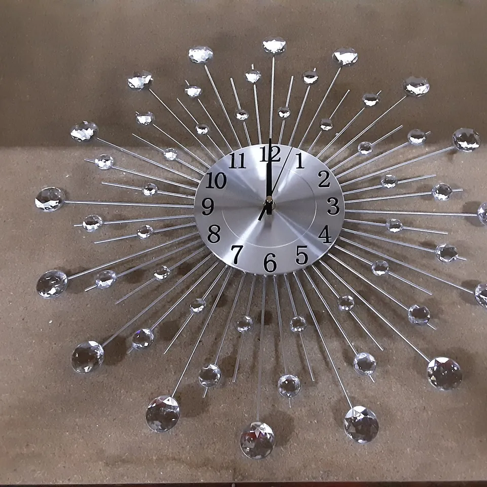 BOXED CRYSTAL WALL CLOCK - SILVER