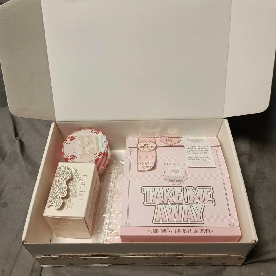 PLOUISE TEDDY TOUCH 4 ITEM SET TO INCLUDE BEHIND THE VEIL PALETTE, BODY SCRUB ETC