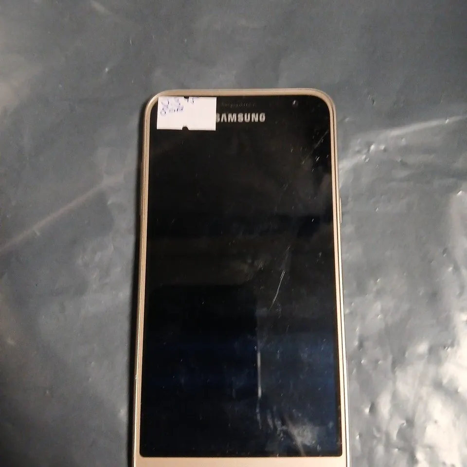 SAMSUNG GALAXY SMARTPHONE