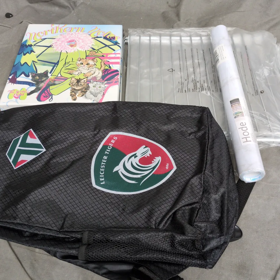 APPROXIMATELY 15 ASSORTED HOUSEHOLD PRODUCTS TO INCLUDE LEICESTER TIGERS BAG, HODE CONTACT PAPER, FITTED SHEET, ETC - COLLECTION ONLY