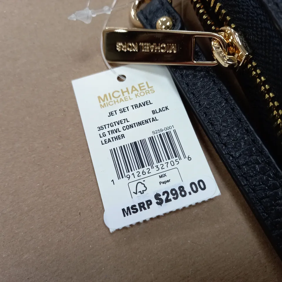MICHAEL KORS JET SET BLACK PURSE