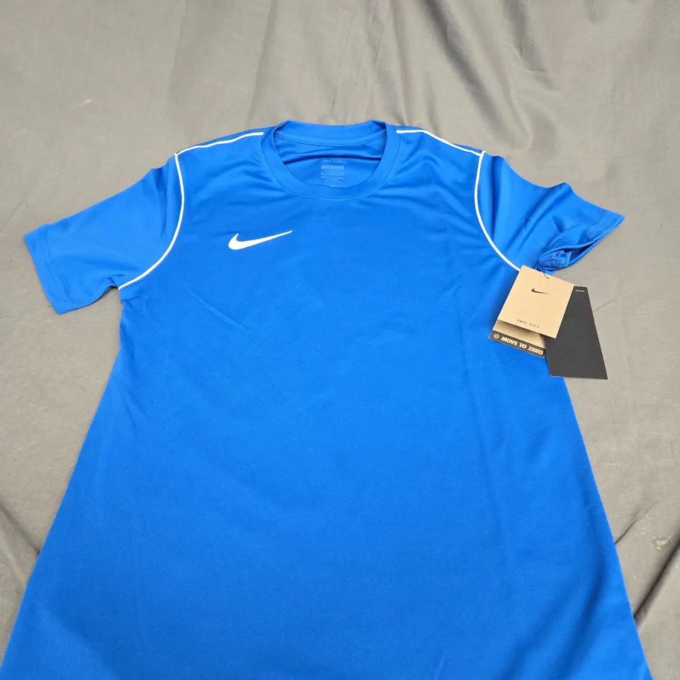 NIKE LOGO CASUAL T-SHIRT SIZE SMALL