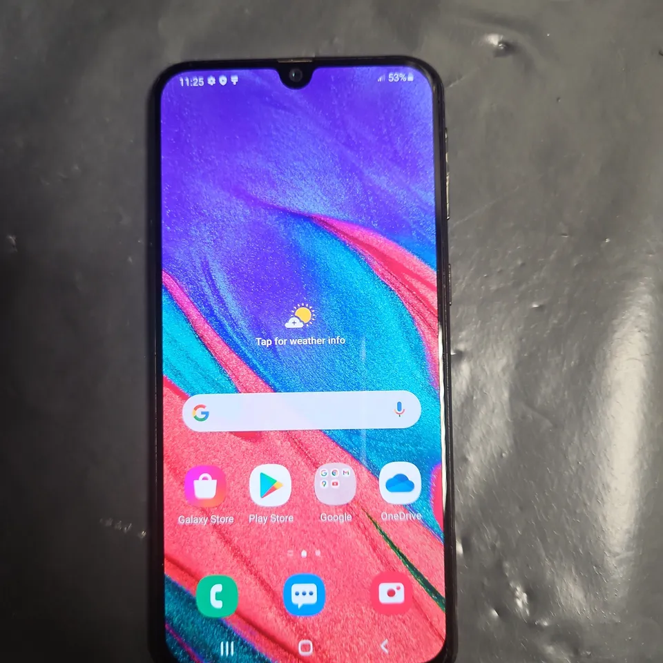 SAMSUNG GALAXY A40 SMARTPHONE – 64GB - SM-A405FN/DS