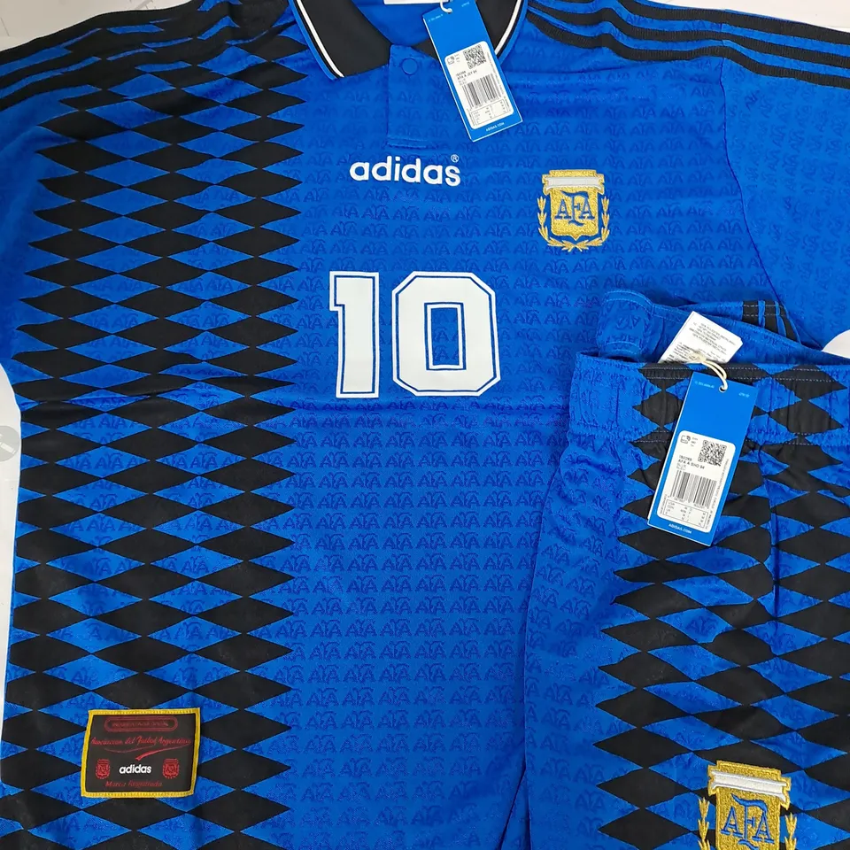 AFA FOOTBALL SHIRT AND SHORTS - UK M