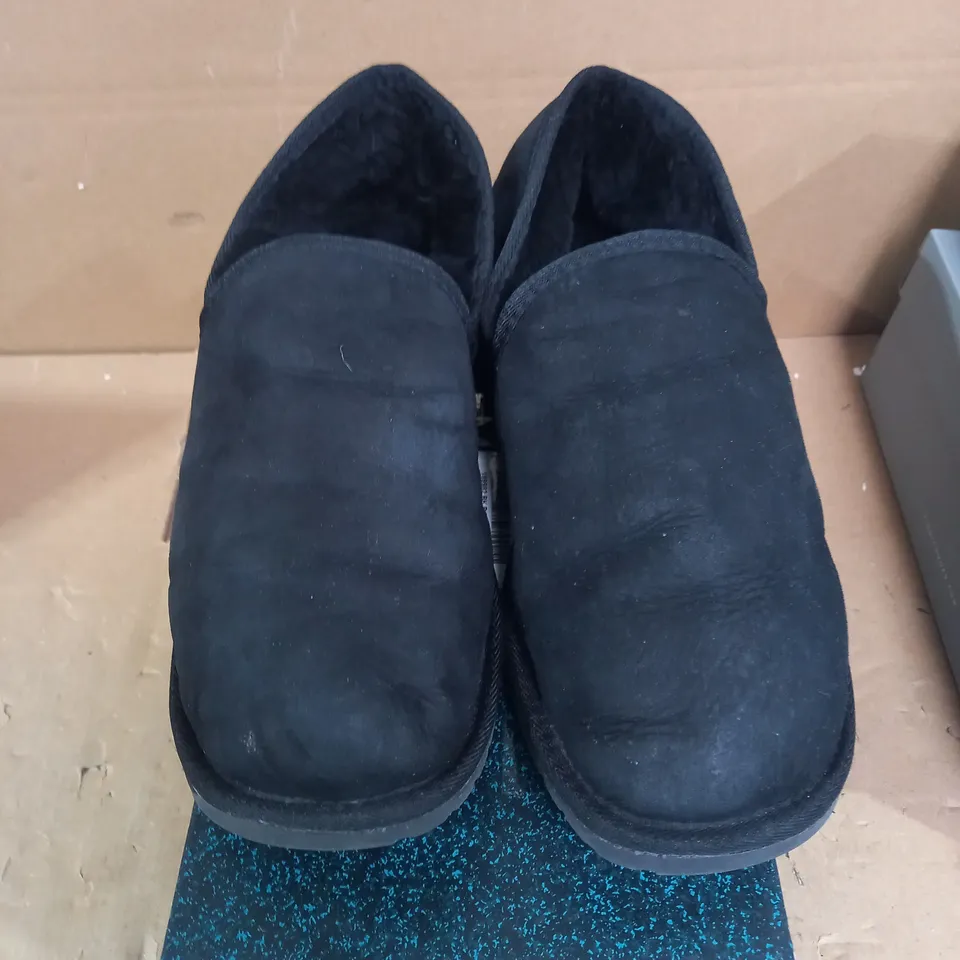 EMU MEN'S PLATINUM ASHFORD SLIPPERS - BLACK - UK 11