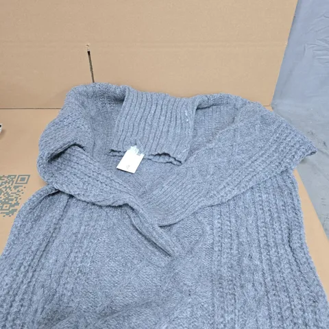 WILD FLOWER GREY KNIT TURTLE NECK JUMPER – SIZE S/M