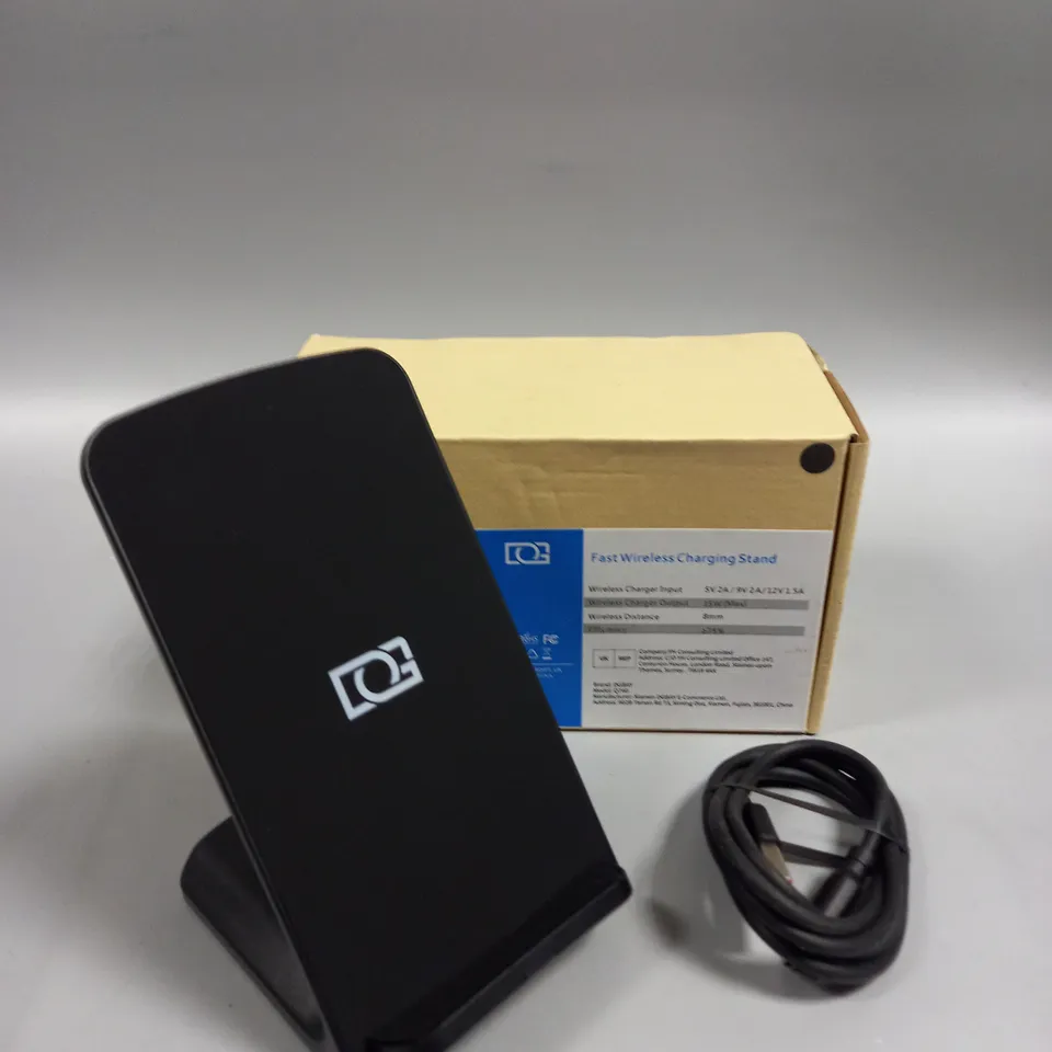 BOXED DGBAY Q740 FAST WIRELESS CHARGING STAND