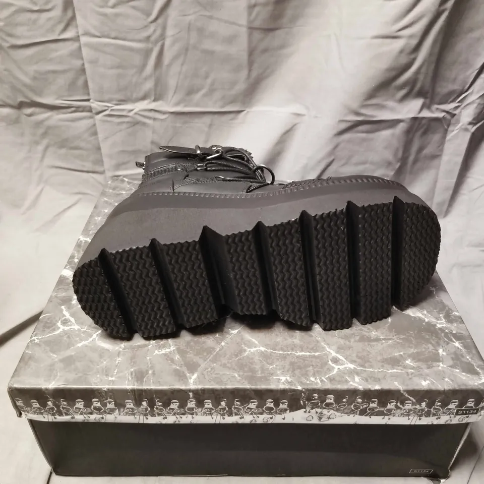 DEMONIACULT SHAKER-60 SHOES IN BLACK - 8