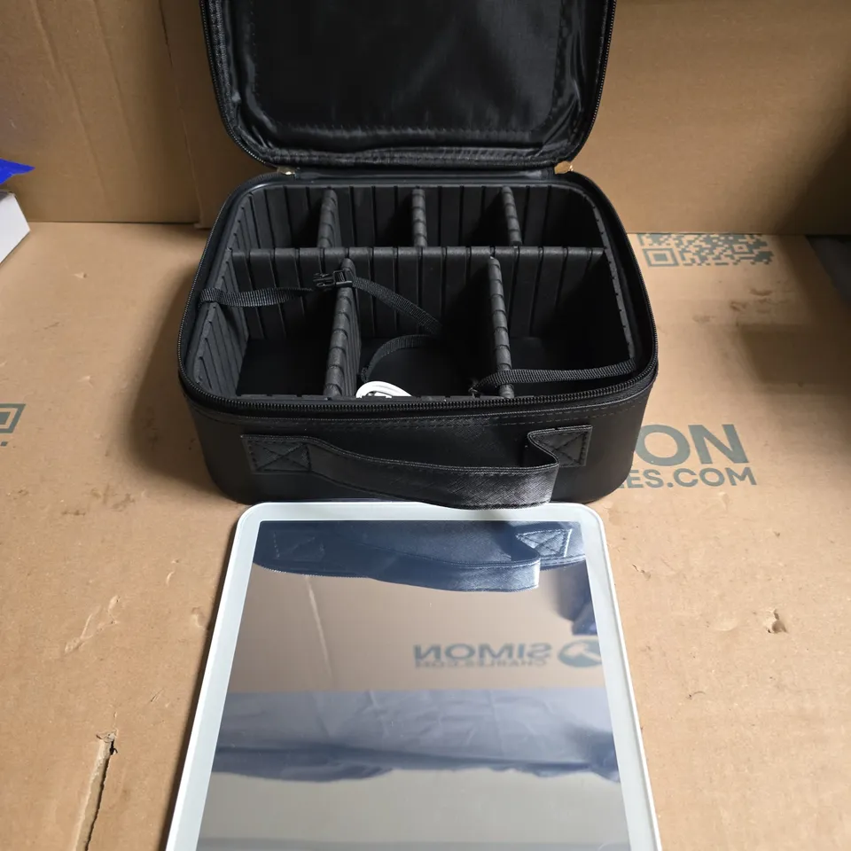 LED MAKE-UP MIRROR & STORAGE CASE 