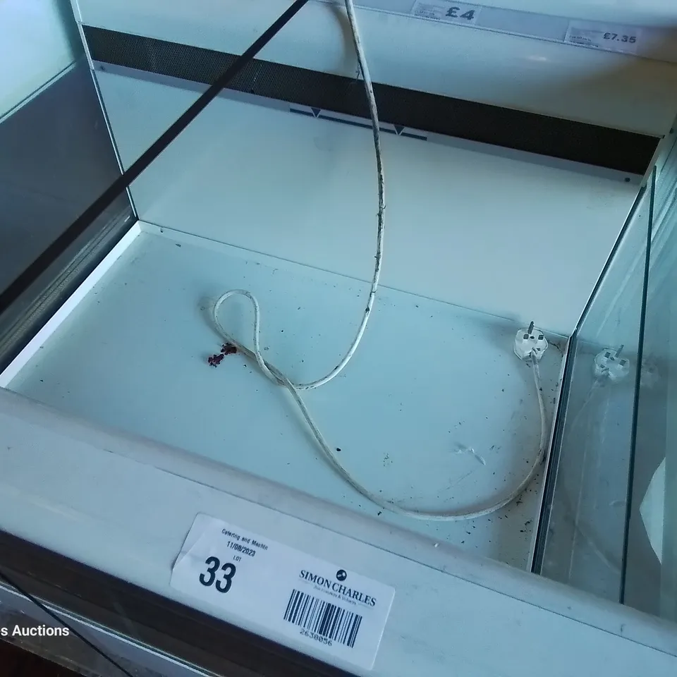 CARRIER SELF SERVE DISPLAY CHEST FREEZER Model COI17