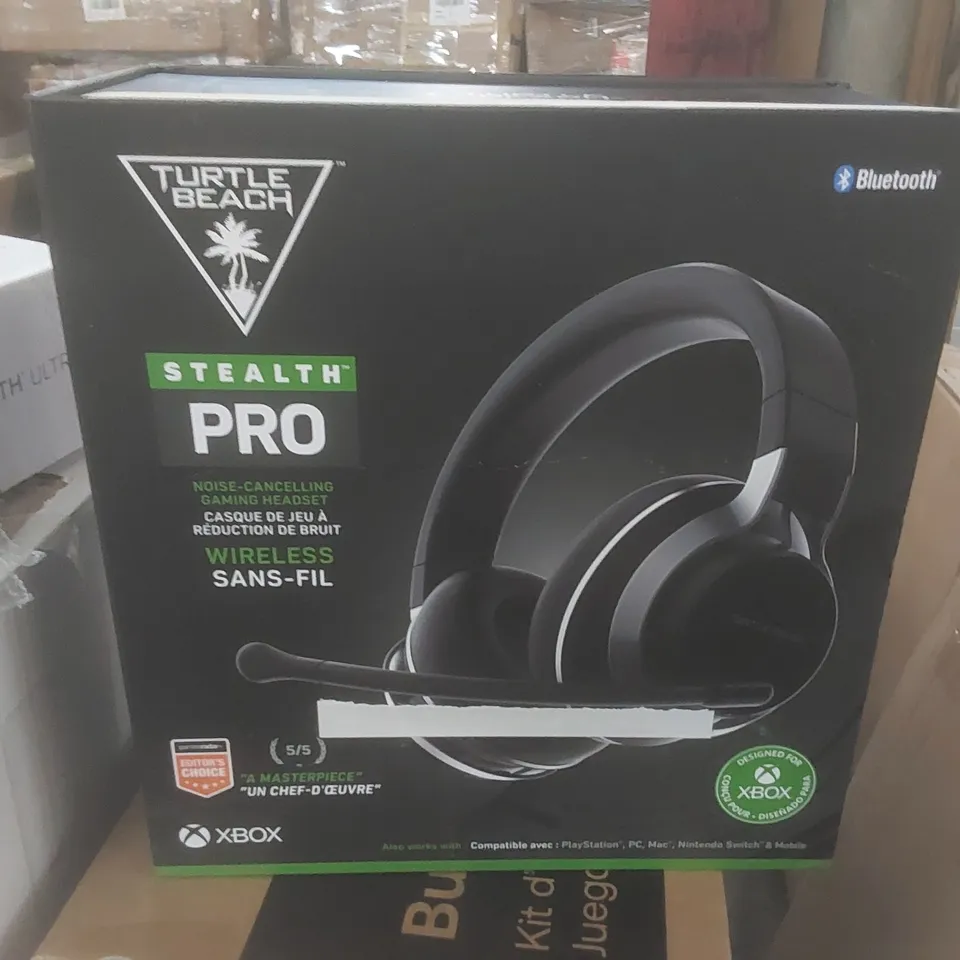 BOXED TURTLE BEACH STEALTH PRO WIRELESS GAMING HEADSET FOR THE XBOX 