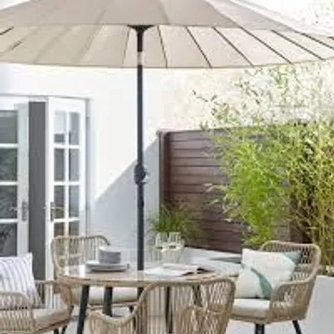 BOXED SHANGHAI PARASOL - 2.7M
