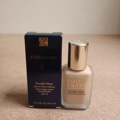 ESTΓE LAUDER DOUBLE WEAR FOUNDATION β STAY-IN-PLACE MAKEUP, 30ML (BOXED)