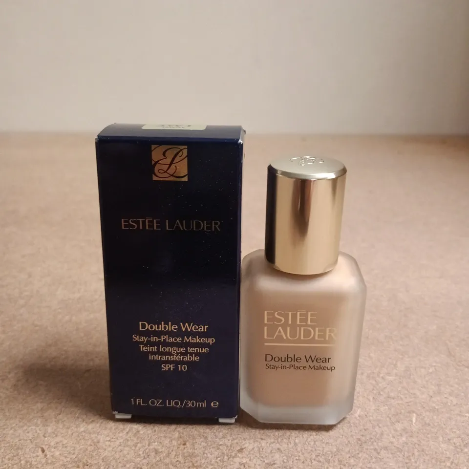 ESTÉE LAUDER DOUBLE WEAR FOUNDATION – STAY-IN-PLACE MAKEUP, 30ML (BOXED)
