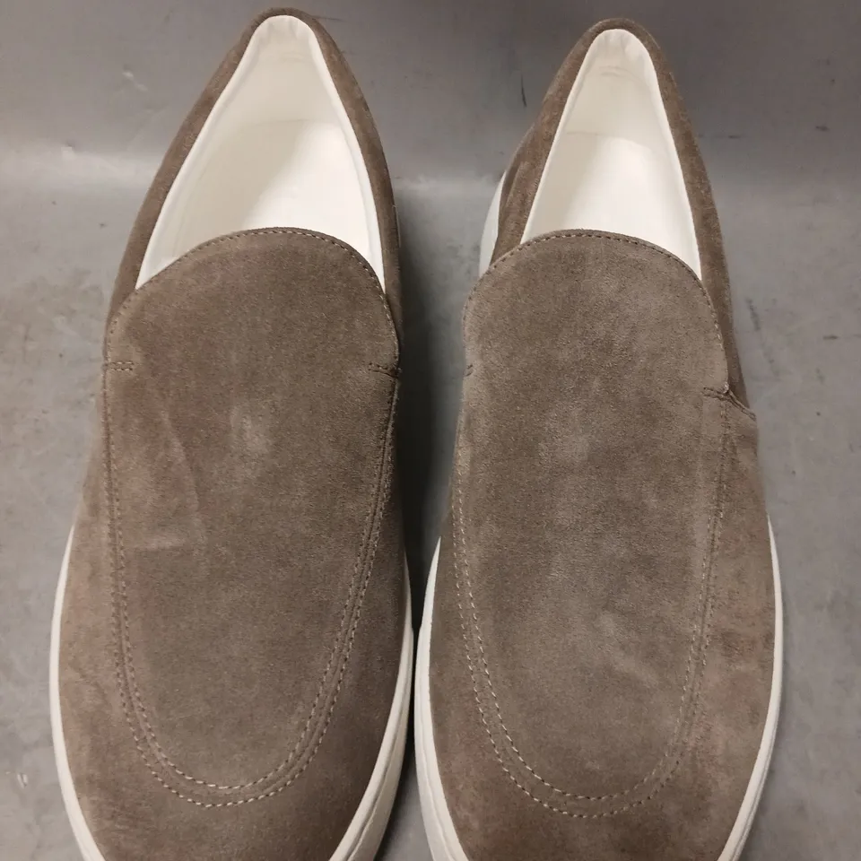 PAIR OF ETQ SUEDE SLIP ON LOAFER TRAINERS, BROWN - UK SIZE 8